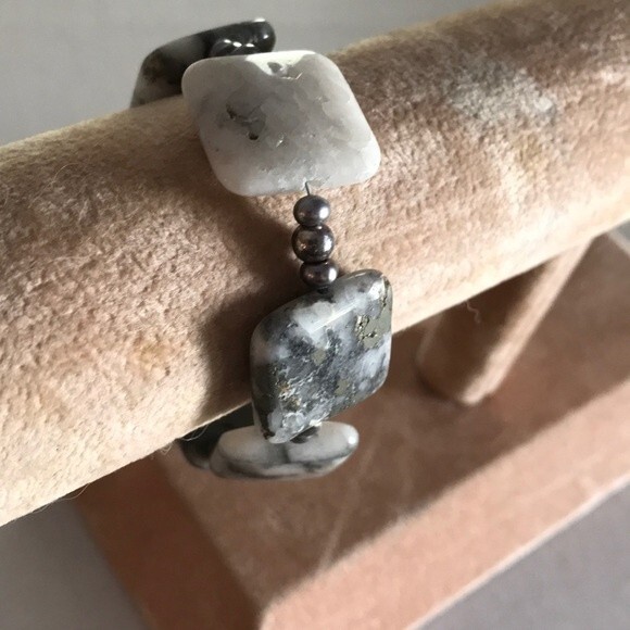 Vintage Handmade Quartz with pyrite pearls and sterling silver bracelet - Picture 6 of 9